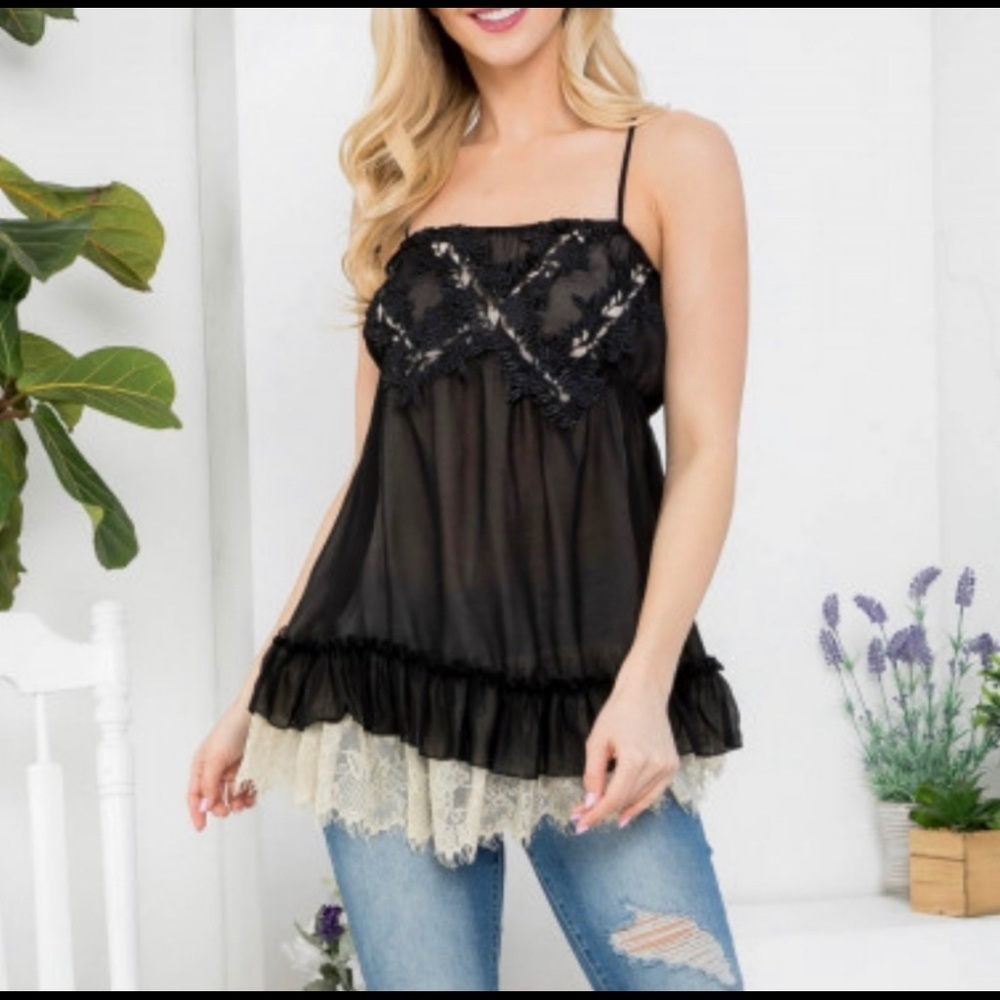 The LAUREN Layered Ruffle Swing Top